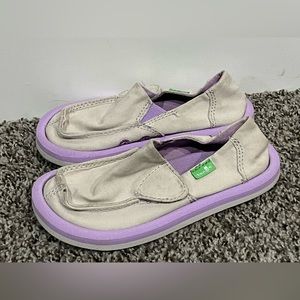 Sanuk Sidewalk Surfer Children’s Lightweight Gray/Purple Slip On Shoes Size 9c